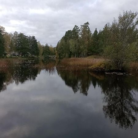 Gammal Stil Villa Fröseke Екстериор снимка