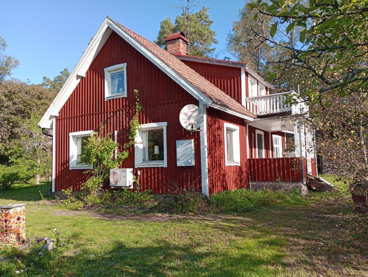Gammal Stil Villa Fröseke Екстериор снимка